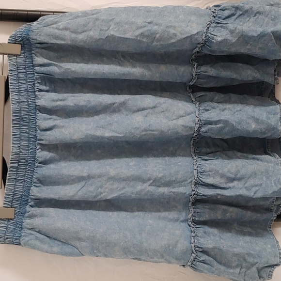 Torrid size 2 Faded distressed Jean skirt GUC - Picture 1 of 6